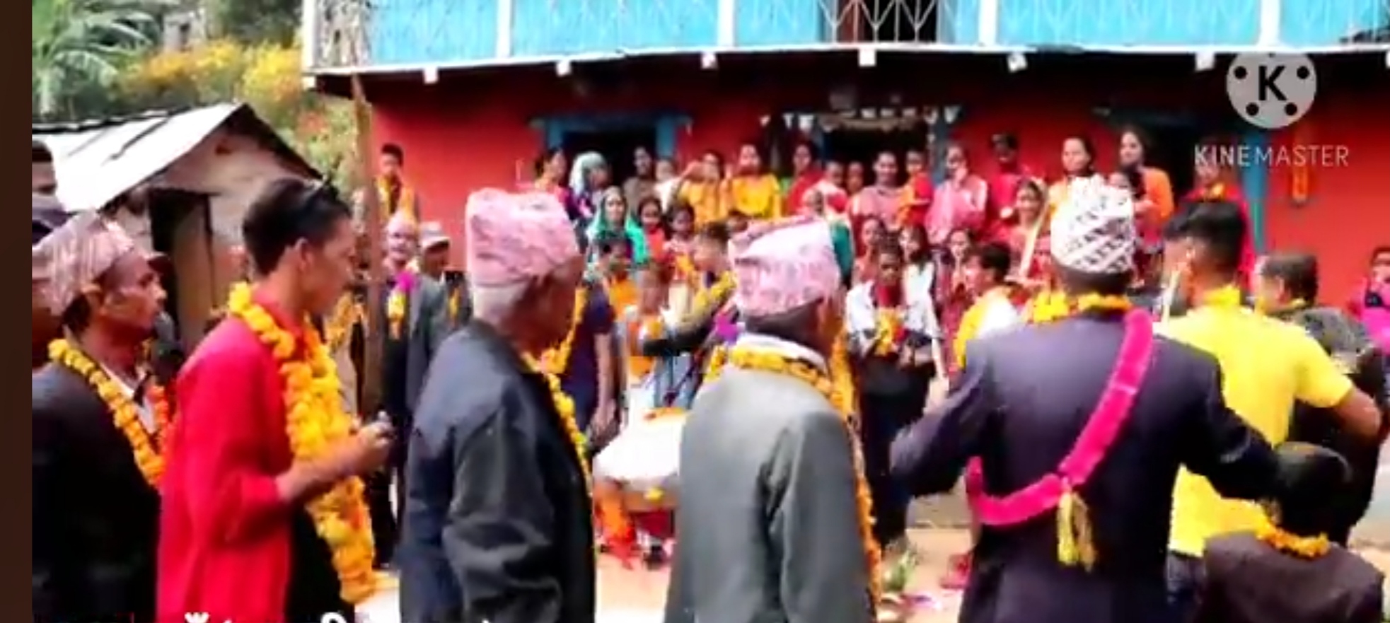 देउसी भैलो बारे जानकारी
